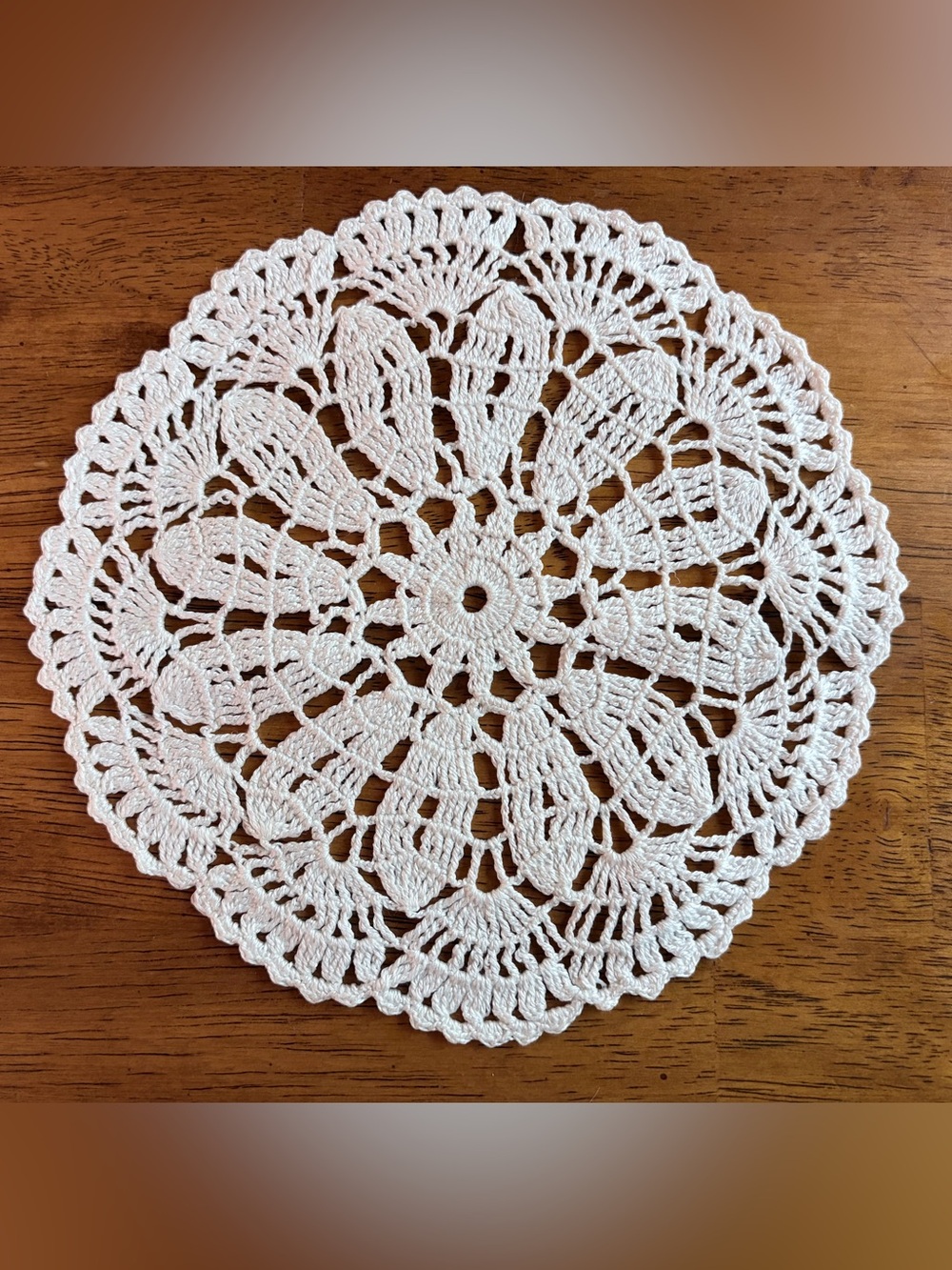 Handmade crochet lacy patter floral doily.Cream color,fine cotton.8”/21 cm.NWOT